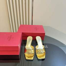 Picture of Valentino Shoes _SKUValentinosz35-40LL100120339